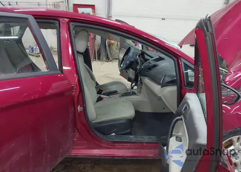 2016 Ford Fiesta Se z USA, uszkodzony, nr VIN 3FADP4BJ3GM203570